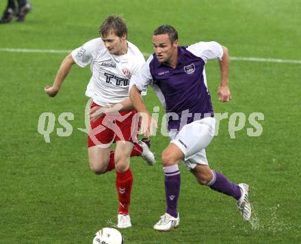 Fussball. Regionalliga. SK Austria Klagenfurt gegen Union St. Florian . Kai Schoppitsch, (Klagenfurt), Gregor Schmidthaler (St.Florian). Klagenfurt, 6.8.2010. 
Foto: Kuess

---
pressefotos, pressefotografie, kuess, qs, qspictures, sport, bild, bilder, bilddatenbank