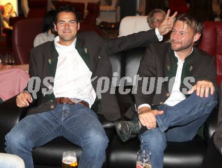 Fussball. SK Austria Klagenfurt. Trachtengala.  Heinz Weber, Alexander Schenk.
Klagenfurt, 15.9.2010.
Foto: Kuess
---
pressefotos, pressefotografie, kuess, qs, qspictures, sport, bild, bilder, bilddatenbank