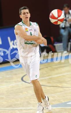 Basketball Bundesliga. Woerthersee Piraten gegen UBC Guessing Knights.  Martin Breithuber (Piraten). Klagenfurt, 2.10.2010.
Foto:  Kuess

---
pressefotos, pressefotografie, kuess, qs, qspictures, sport, bild, bilder, bilddatenbank