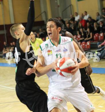 Basketball Bundesliga. Woerthersee Piraten gegen UBC Guessing Knights.  Erik Rhinehart (Piraten). Klagenfurt, 2.10.2010.
Foto:  Kuess

---
pressefotos, pressefotografie, kuess, qs, qspictures, sport, bild, bilder, bilddatenbank