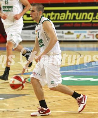 Basketball Bundesliga. Woerthersee Piraten gegen UBC Guessing Knights.  Markus Pachering (Piraten). Klagenfurt, 2.10.2010.
Foto:  Kuess

---
pressefotos, pressefotografie, kuess, qs, qspictures, sport, bild, bilder, bilddatenbank