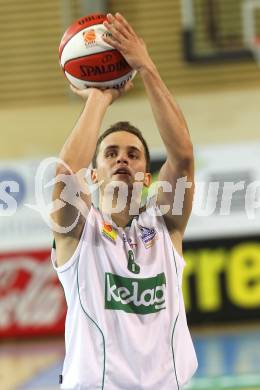 Basketball Bundesliga. Woerthersee Piraten gegen UBC Guessing Knights.  Marco Breithuber (Piraten). Klagenfurt, 2.10.2010.
Foto:  Kuess

---
pressefotos, pressefotografie, kuess, qs, qspictures, sport, bild, bilder, bilddatenbank
