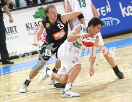 Basketball Bundesliga. Woerthersee Piraten gegen UBC Guessing Knights.  Andreas Kuttnig (Piraten), Philipp Horvath (Guessing). Klagenfurt, 2.10.2010.
Foto:  Kuess

---
pressefotos, pressefotografie, kuess, qs, qspictures, sport, bild, bilder, bilddatenbank