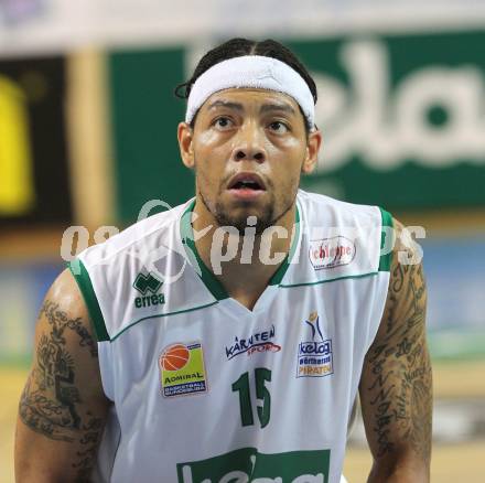 Basketball Bundesliga. Woerthersee Piraten gegen UBC Guessing Knights.  Thomas Kennedy (Piraten). Klagenfurt, 2.10.2010.
Foto:  Kuess

---
pressefotos, pressefotografie, kuess, qs, qspictures, sport, bild, bilder, bilddatenbank