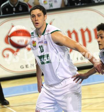 Basketball Bundesliga. Woerthersee Piraten gegen UBC Guessing Knights.  Erik Rhinehart (Piraten). Klagenfurt, 2.10.2010.
Foto:  Kuess

---
pressefotos, pressefotografie, kuess, qs, qspictures, sport, bild, bilder, bilddatenbank