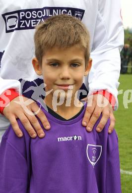 Fussball Regionalliga. SAK gegen SK Austria Klagenfurt. Nachwuchsfussballer U 9 (Austria). Klagenfurt, am 16.10.2010.
Foto: Kuess
---
pressefotos, pressefotografie, kuess, qs, qspictures, sport, bild, bilder, bilddatenbank