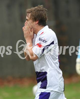 Fussball Regionalliga. SAK gegen SK Austria Klagenfurt. Grega Triplat (SAK). Klagenfurt, am 16.10.2010.
Foto: Kuess
---
pressefotos, pressefotografie, kuess, qs, qspictures, sport, bild, bilder, bilddatenbank