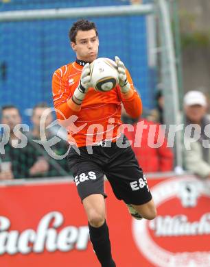 Fussball Regionalliga. SAK gegen SK Austria Klagenfurt. Ivo Mueller (SAK). Klagenfurt, am 16.10.2010.
Foto: Kuess
---
pressefotos, pressefotografie, kuess, qs, qspictures, sport, bild, bilder, bilddatenbank