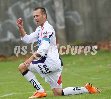 Fussball Regionalliga. SAK gegen SK Austria Klagenfurt. Goran Jolic (SAK). Klagenfurt, am 16.10.2010.
Foto: Kuess
---
pressefotos, pressefotografie, kuess, qs, qspictures, sport, bild, bilder, bilddatenbank