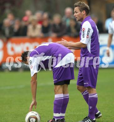 Fussball Regionalliga. SAK gegen SK Austria Klagenfurt. Matthias Dollinger, Kai Schoppitsch (Austria). Klagenfurt, am 16.10.2010.
Foto: Kuess
---
pressefotos, pressefotografie, kuess, qs, qspictures, sport, bild, bilder, bilddatenbank