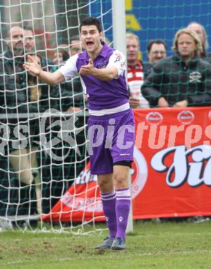 Fussball Regionalliga. SAK gegen SK Austria Klagenfurt. Stephan Buergler (Austria). Klagenfurt, am 16.10.2010.
Foto: Kuess
---
pressefotos, pressefotografie, kuess, qs, qspictures, sport, bild, bilder, bilddatenbank