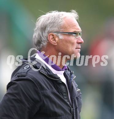 Fussball Regionalliga. SAK gegen SK Austria Klagenfurt. Trainer Walter Schoppitsch (Austria). Klagenfurt, am 16.10.2010.
Foto: Kuess
---
pressefotos, pressefotografie, kuess, qs, qspictures, sport, bild, bilder, bilddatenbank