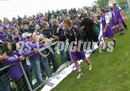 Fussball Regionalliga. SAK gegen SK Austria Klagenfurt. Michael Kulnik, Kai Schoppitsch, Christian Prawda, Fans (Austria). Klagenfurt, am 16.10.2010.
Foto: Kuess
---
pressefotos, pressefotografie, kuess, qs, qspictures, sport, bild, bilder, bilddatenbank