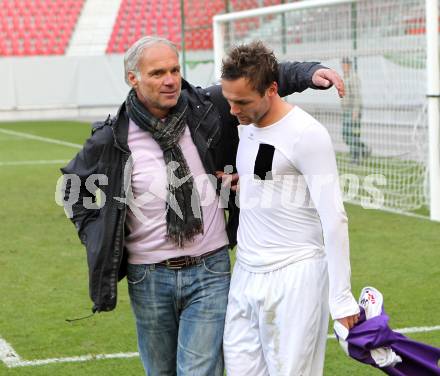 Fussball. Regionalliga. SK SAustria Klagenfurt gegen LASK Juniors. Trainer Schoppitsch Walter, Schoppitsch Kai (Klagenfurt). Klagenfurt, 23.10.2010.
Foto: Kuess
---
pressefotos, pressefotografie, kuess, qs, qspictures, sport, bild, bilder, bilddatenbank