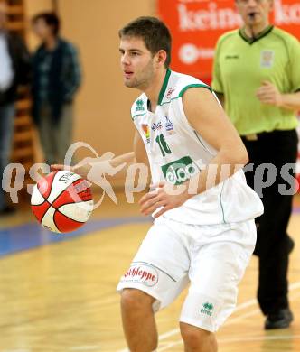 Basketball Bundesliga. Woerthersee Piraten gegenBSC Raiffeisen Fuerstenfeld Panthers.  Christian Erschen (Piraten). Klagenfurt, 24.10.2010.
Foto:  Kuess

---
pressefotos, pressefotografie, kuess, qs, qspictures, sport, bild, bilder, bilddatenbank