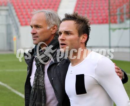 Fussball. Regionalliga. SK SAustria Klagenfurt gegen LASK Juniors. Trainer Schoppitsch Walter, Schoppitsch Kai (Klagenfurt). Klagenfurt, 23.10.2010.
Foto: Kuess
---
pressefotos, pressefotografie, kuess, qs, qspictures, sport, bild, bilder, bilddatenbank