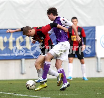 Fussball. Regionalliga. SK SAustria Klagenfurt gegen LASK Juniors. Wrienz Matthias (Klagenfurt), Derdak Patrick (LASK). Klagenfurt, 23.10.2010.
Foto: Kuess
---
pressefotos, pressefotografie, kuess, qs, qspictures, sport, bild, bilder, bilddatenbank