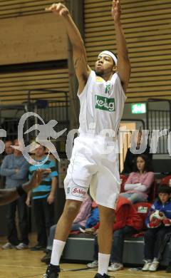 Basketball Bundesliga. Woerthersee Piraten gegenBSC Raiffeisen Fuerstenfeld Panthers.  Thomas Kennedy (Piraten). Klagenfurt, 24.10.2010.
Foto:  Kuess

---
pressefotos, pressefotografie, kuess, qs, qspictures, sport, bild, bilder, bilddatenbank