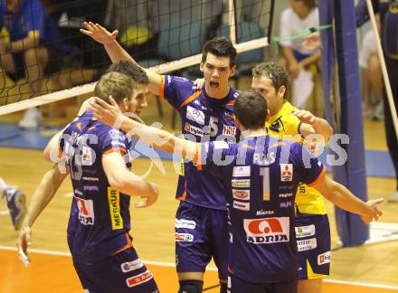 Volleyball. Aich/Dob gegen ACH Bled. Jubel (Bled). Prevalje, 9.10.2010.
Foto: Kuess
---
pressefotos, pressefotografie, kuess, qs, qspictures, sport, bild, bilder, bilddatenbank