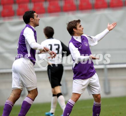 Fussball. Regionalliga. SK Austria Klagenfurt gegen Sturm Graz Amateure. Torjubel Jakob Orgonyi, Markus Pink (Klagenfurt). Klagenfurt, 7.11.2010. 
Foto: Kuess

---
pressefotos, pressefotografie, kuess, qs, qspictures, sport, bild, bilder, bilddatenbank