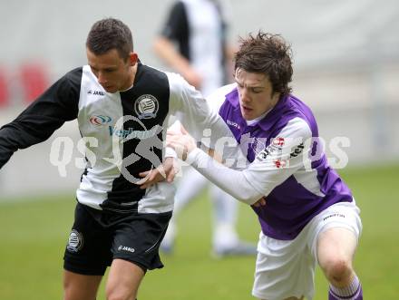 Fussball. Regionalliga. SK Austria Klagenfurt gegen Sturm Graz Amateure. Martin Tschernuth (Klagenfurt), Huetter Philipp (Graz). Klagenfurt, 7.11.2010. 
Foto: Kuess

---
pressefotos, pressefotografie, kuess, qs, qspictures, sport, bild, bilder, bilddatenbank