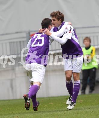 Fussball. Regionalliga. SK Austria Klagenfurt gegen Sturm Graz Amateure. Torjubel Martin Salentinig, Jakob Orgonyi (Klagenfurt). Klagenfurt, 7.11.2010. 
Foto: Kuess

---
pressefotos, pressefotografie, kuess, qs, qspictures, sport, bild, bilder, bilddatenbank