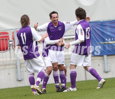 Fussball. Regionalliga. SK Austria Klagenfurt gegen Sturm Graz Amateure. Jubel (Klagenfurt). Klagenfurt, 7.11.2010. 
Foto: Kuess

---
pressefotos, pressefotografie, kuess, qs, qspictures, sport, bild, bilder, bilddatenbank