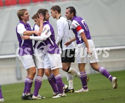 Fussball. Regionalliga. SK Austria Klagenfurt gegen Sturm Graz Amateure. Jubel (Klagenfurt). Klagenfurt, 7.11.2010. 
Foto: Kuess

---
pressefotos, pressefotografie, kuess, qs, qspictures, sport, bild, bilder, bilddatenbank