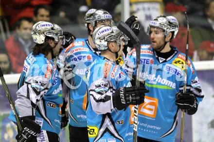 EBEL. Eishockey Bundesliga. KAC gegen EHC LIWEST BLACK WINGS LINZ. Torjubel Linz. Klagenfurt, am 28.1.2011.
Foto: Kuess 

---
pressefotos, pressefotografie, kuess, qs, qspictures, sport, bild, bilder, bilddatenbank