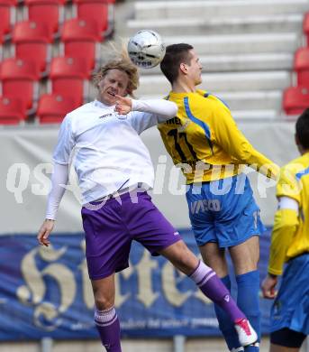 Fussball Regionalliga. SK Austria Klagenfurt. Tag der Austria Familie. Testspiel SK Austria Klagenfurt gegen Sencur (SLO). Johannes Isopp (Klagenfurt).  Klagenfurt, am 26.2.2011.
Foto: Kuess
---
pressefotos, pressefotografie, kuess, qs, qspictures, sport, bild, bilder, bilddatenbank