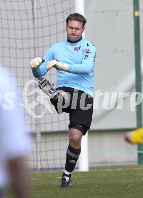 Fussball Regionalliga. SK Austria Klagenfurt. Tag der Austria Familie. Testspiel SK Austria Klagenfurt gegen Sencur (SLO). Alexander Schenk (Klagenfurt).  Klagenfurt, am 26.2.2011.
Foto: Kuess
---
pressefotos, pressefotografie, kuess, qs, qspictures, sport, bild, bilder, bilddatenbank