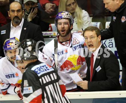EBEL. Eishockey Bundesliga. KAC gegen Red Bull Salzburg. Daniel Bois, Trainer Pierre Page (Salzburg). Klagenfurt, am 31.3.2011.
Foto: Kuess 

---
pressefotos, pressefotografie, kuess, qs, qspictures, sport, bild, bilder, bilddatenbank