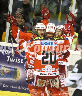 EBEL. Eishockey Bundesliga. KAC gegen Red Bull Salzburg. Torjubel Tyler Scofield, Tyler Spurgeon, Mike Craig (KAC). Klagenfurt, am 31.3.2011.
Foto: Kuess 

---
pressefotos, pressefotografie, kuess, qs, qspictures, sport, bild, bilder, bilddatenbank