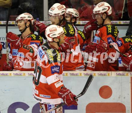 EBEL. Eishockey Bundesliga. KAC gegen Red Bull Salzburg. Torjubel Mike Craig (KAC). Klagenfurt, am 31.3.2011.
Foto: Kuess 

---
pressefotos, pressefotografie, kuess, qs, qspictures, sport, bild, bilder, bilddatenbank