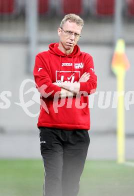 Fussball Regionalliga. SK Austria Klagenfurt gegen GAK. Trainer Peter Stoeger (GAK). Klagenfurt, am 8.4.2011.
Foto: Kuess 
---
pressefotos, pressefotografie, kuess, qs, qspictures, sport, bild, bilder, bilddatenbank