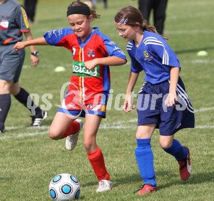Fussball Girlies Cup. Deinsdorf, am 14.5.2011.
Foto: Kuess
---
pressefotos, pressefotografie, kuess, qs, qspictures, sport, bild, bilder, bilddatenbank