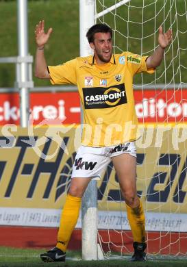 Fussball Bundesliga. Erste Liga. WAC/St. Andrae gegen Cashpoint SCR Altach. Correa Miranda Tomas Esteban (Altach). Wolfsberg, am 17.5.2011.
Foto: Kuess
---
pressefotos, pressefotografie, kuess, qs, qspictures, sport, bild, bilder, bilddatenbank
