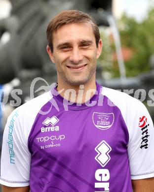 Fussball Regionalliga. Mannschaftsfototermin SK Austria Klagenfurt. Marco Reich. Klagenfurt, am 31.7.2011.
Foto: Kuess
---
pressefotos, pressefotografie, kuess, qs, qspictures, sport, bild, bilder, bilddatenbank