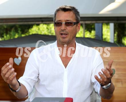 Schi Alpin. Sommergespraech mit Kathrin Zettel. Valentin Hobel. Klagenfurt, am 3.8.2011.
Foto: Kuess
---
pressefotos, pressefotografie, kuess, qs, qspictures, sport, bild, bilder, bilddatenbank