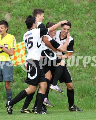 Fussball Kaerntner Liga. Maria Saal gegen RZ Pellets WAC/St. Andrae. Torjubel  (Maria Saal). Maria Saal, am 13.8.2011.
Foto: Kuess
---
pressefotos, pressefotografie, kuess, qs, qspictures, sport, bild, bilder, bilddatenbank