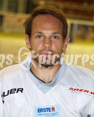 Eishockey. KAC. Portraitfoto. Mannschaftsfoto. Koch Thomas. Klagenfurt, 17.8.2011.
Foto: Kuess
---
pressefotos, pressefotografie, kuess, qs, qspictures, sport, bild, bilder, bilddatenbank