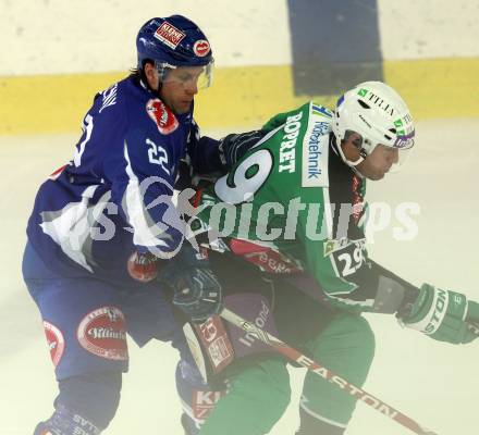 Eishockey Testspiel. Rudolf Hiti Cup. Olimpija Ljubljana gegen VSV. Anze Ropret (Ljubljana), Greg Kuznik (VSV). Bled, am 18.8.2011.
Foto: Kuess
---
pressefotos, pressefotografie, kuess, qs, qspictures, sport, bild, bilder, bilddatenbank