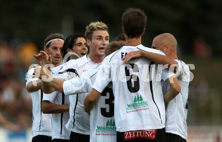 Fussball Bundesliga. Erste Liga. WAC/St. Andrae gegen Vienna. Torjubel WAC. Wolfsberg, 19.8.2011
Foto: Kuess

---
pressefotos, pressefotografie, kuess, qs, qspictures, sport, bild, bilder, bilddatenbank