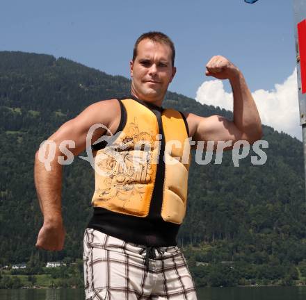 Eishockey. VSV. MITCHELL Kevin. Ossiacher See, 22.8.2011.
Foto: Kuess
---
pressefotos, pressefotografie, kuess, qs, qspictures, sport, bild, bilder, bilddatenbank