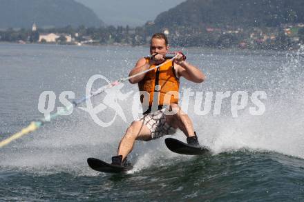 Eishockey. VSV. Kevin Mitchell. Ossiacher See, 22.8.2011.
Foto: Kuess
---
pressefotos, pressefotografie, kuess, qs, qspictures, sport, bild, bilder, bilddatenbank