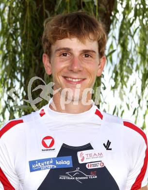 Rudern.  Florian Berg. Klagenfurt, 24.8.2011.
Foto: Kuess
---
pressefotos, pressefotografie, kuess, qs, qspictures, sport, bild, bilder, bilddatenbank