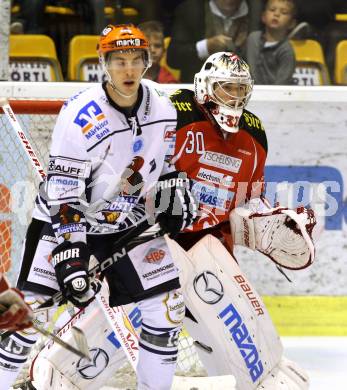 Eishockey Testspiel KAC gegen Iserlohn Roosters. Rene Swette, (KAC), Jeff Giuliano  (Iserlohn Roosters). Klagenfurt, 27.8.2011.
Foto: Kuess 

---
pressefotos, pressefotografie, kuess, qs, qspictures, sport, bild, bilder, bilddatenbank