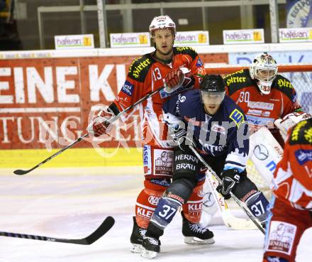 Eishockey Testspiel KAC gegen ERC Ingolstadt. Kirisits Johannes (KAC), Rick Girard (ERC Ingolstadt). Klagenfurt, 28.8.2011.
Foto: Kuess 

---
pressefotos, pressefotografie, kuess, qs, qspictures, sport, bild, bilder, bilddatenbank