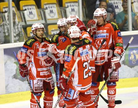 Eishockey Testspiel KAC gegen Jesenice. Torjubel (KAC). Klagenfurt, 4.9.2011.
Foto: Kuess 

---
pressefotos, pressefotografie, kuess, qs, qspictures, sport, bild, bilder, bilddatenbank
