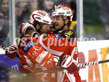 EBEL. Eishockey Bundesliga. KAC gegen HK Acroni Jesenice. Torjubel Manuel Geier, Raphael Herburger (KAC). Klagenfurt, am 14.10.2011.
Foto: Kuess

---
pressefotos, pressefotografie, kuess, qs, qspictures, sport, bild, bilder, bilddatenbank